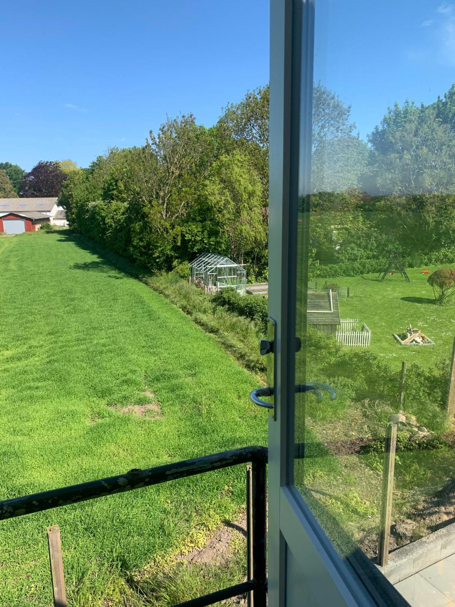 Drejerindens Kreative Stemningsfulde Lejlighed Sonderso Buitenkant foto